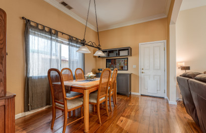 Ready for Thanksgiving: Roseville homes with Spacious Dining areas